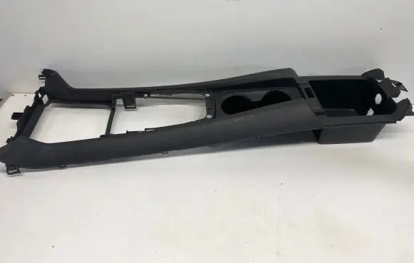 Chevrolet Camaro Center console 957305642 92232519 92237826