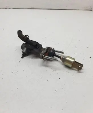 Toyota RAV 4 (XA20) Clutch master cylinder