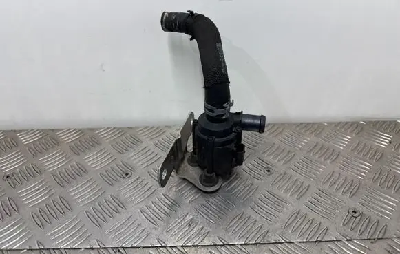 Audi A6 S6 C8 4K Electric auxiliary coolant/water pump 06H121601N