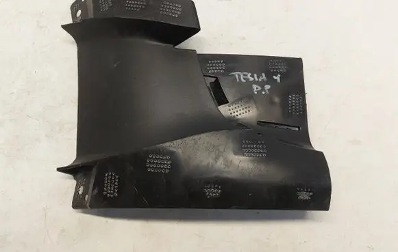 Tesla Model Y Front bumper mounting bracket 1493742-00-A-JLK01