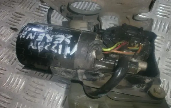 Nissan Serena Wiper motor 9390332226cep