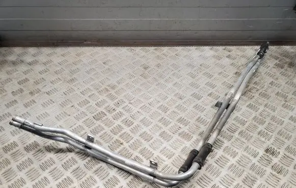 Audi Q7 4M Coolant pipe/hose 4M0121085R