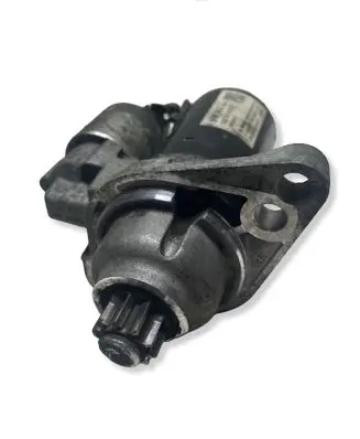 Volkswagen PASSAT B7 Starter motor 02Z911023E