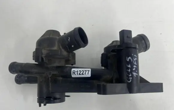 Volkswagen Golf V Thermostat housing 03c121111c