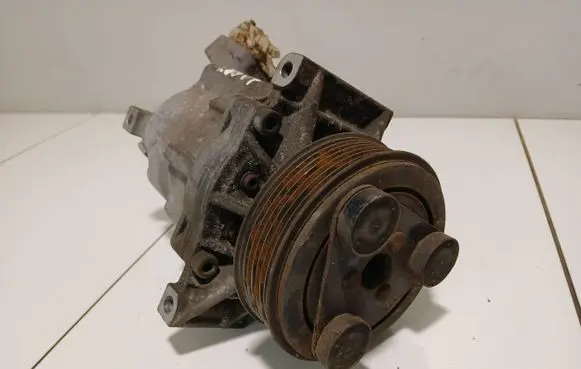 Nissan Note (E11) Air conditioning (A/C) compressor (pump) 92600CJ70B W07G1310064