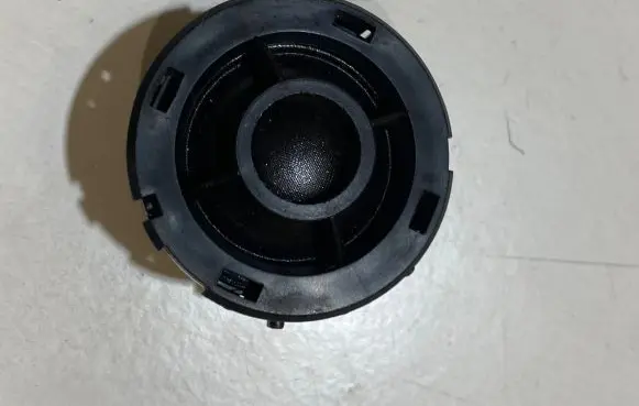 Ford Mustang VI Panel speaker DS7T18808CA