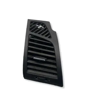 BMW 1 E82 E88 Dashboard side air vent grill/cover trim 7059188 5160 P0102044