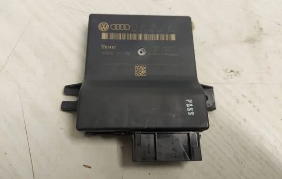 Audi Q7 4L Other control units/modules 4L0907468 401324 4L0910468