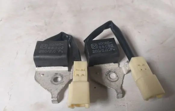 Toyota Avensis T250 Sensor 9008088002