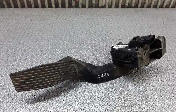 Opel Zafira B Accelerator throttle pedal 9202341