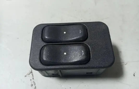 Opel Zafira A Electric window control switch 13363201 90561088 20040414434