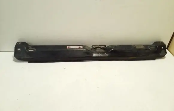 Volkswagen Transporter - Caravelle T4 Top upper radiator support slam panel