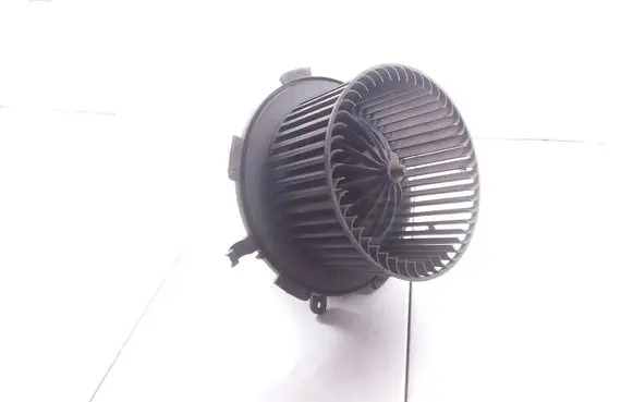 Opel Zafira B Heater fan/blower D8087 A3370G