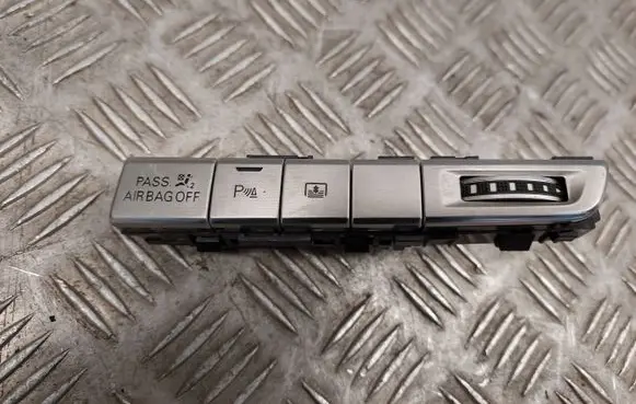Audi A8 S8 D4 4H Parking (PDC) sensor switch 4H1959674BJ 4H0820911C