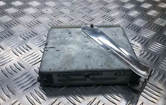 Volvo S70 V70 V70 XC Gearbox control unit/module P09181888