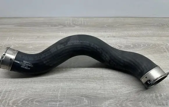 Mercedes-Benz A W176 Intercooler hose/pipe A2465281182 3145DB32 L24307H
