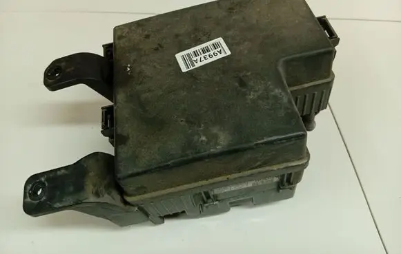 KIA Sorento Fuse box set 1004240656