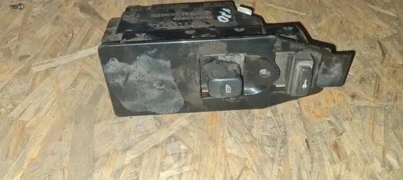 Volvo XC90 Electric window control switch 30739981
