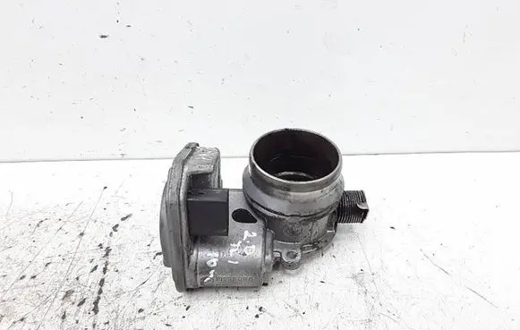 BMW 1 E81 E87 Electric throttle body valve 
