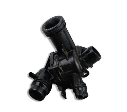 Land Rover Defender Thermostat housing K6D38575AA