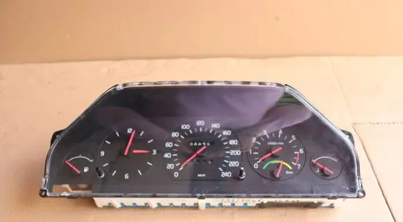 Volvo 940 Speedometer (instrument cluster) 9447688