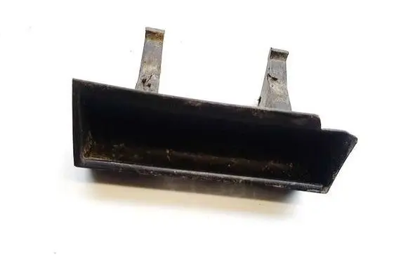 Volkswagen PASSAT B5 Tailgate/trunk/boot exterior handle 3b0827778