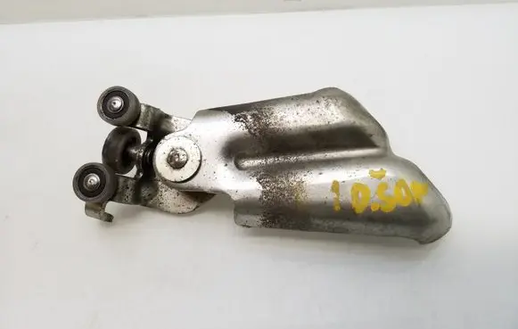 Citroen Jumper Sliding door lower roller guide/hinge B935