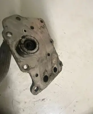 Engine oil radiator