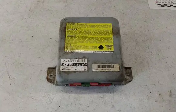 Mitsubishi Pajero Airbag control unit/module 1523000312