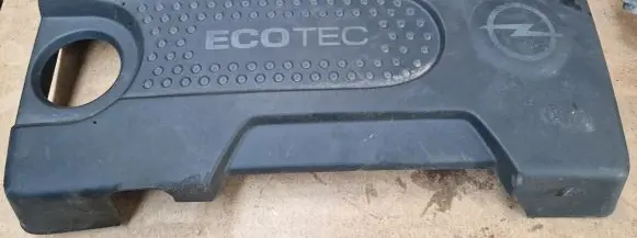 Opel Astra J Engine cover (trim)