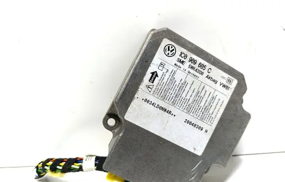 Volkswagen PASSAT B5.5 Airbag control unit/module 1C0909605C