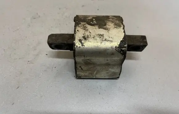 Mercedes-Benz C W202 Gearbox mount