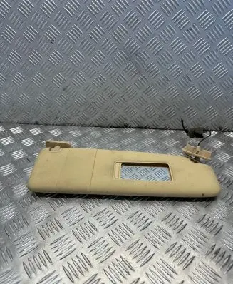 Volkswagen Phaeton Sun visor