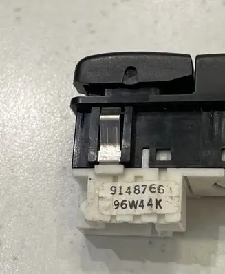 Volvo S70 V70 V70 XC Seat heating switch 9148766 96W44K