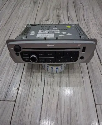 Renault Megane III Radio/CD/DVD/GPS head unit 281153266R