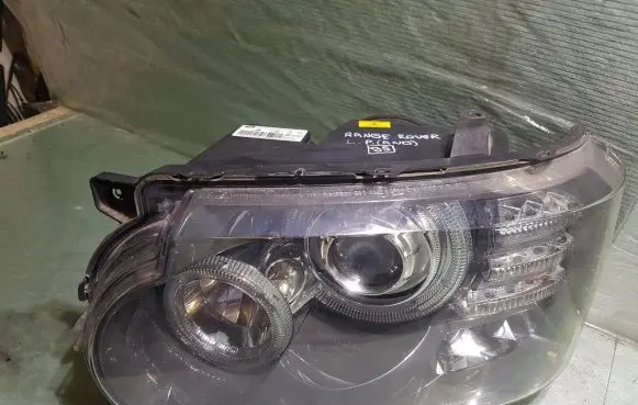 Land Rover Range Rover L322 Headlight/headlamp AH42-13W030-AC