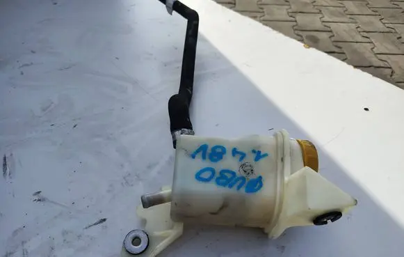 Fiat Qubo Power steering fluid tank/reservoir 