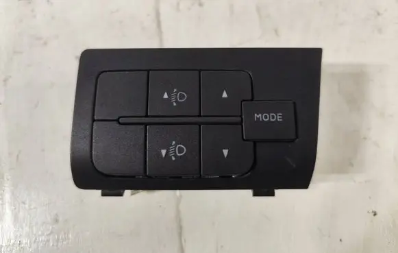 Fiat Ducato Headlight level height control switch 7354213530 3028011 DATE170308