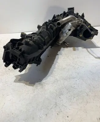 BMW X5 E70 Intake manifold 8507233 1106110159