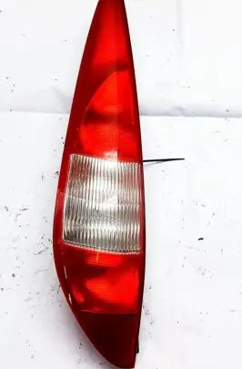 Ford Mondeo Mk III Rear/tail lights