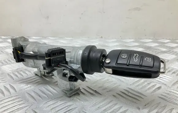 Audi TT TTS Mk2 Ignition lock 1K0905865 8P0837220D 1K0905851B