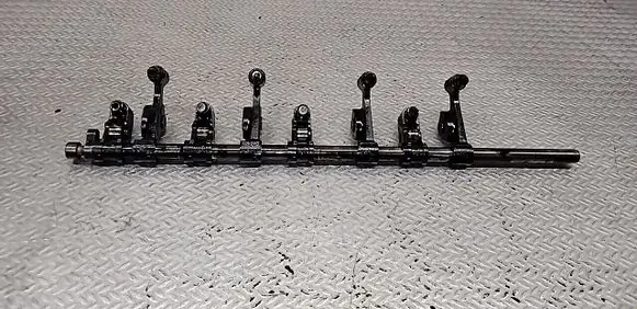Volkswagen PASSAT B6 Valve rocker arm 