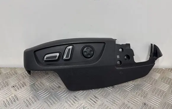 Audi Q7 4L Front door seat control surround trim 4L0881325C 4L0959747A