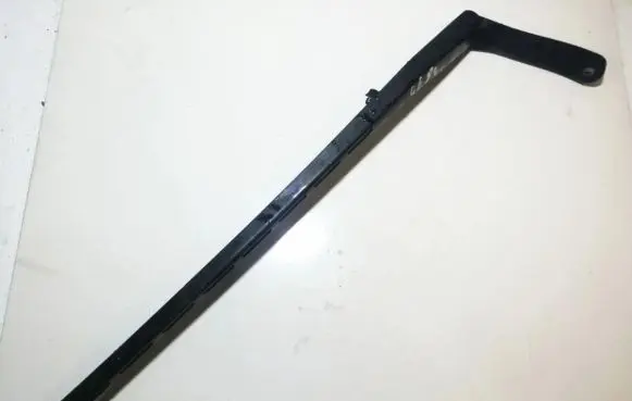 Peugeot 407 Front wiper blade arm