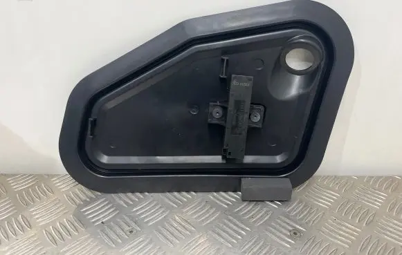Audi Q7 4M Other rear door trim element 4M0839915B 4M0907247