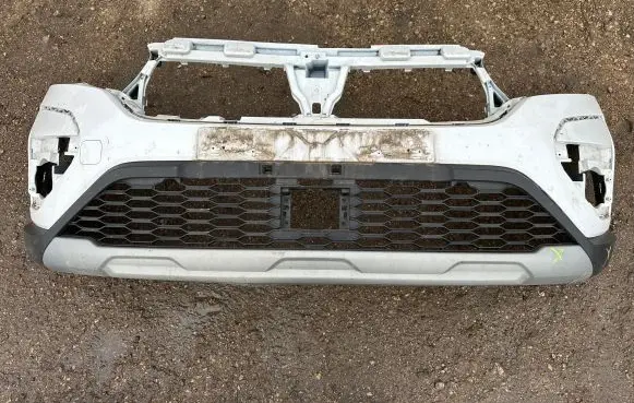 Dacia Sandero Front bumper 620228861R