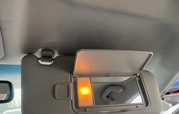 KIA Carens I Sun visor 