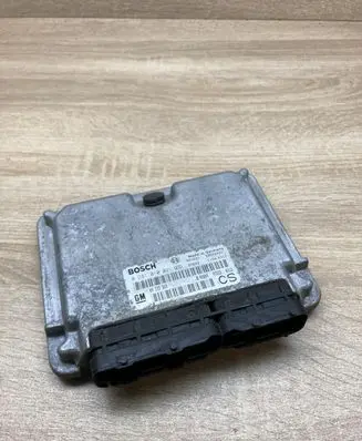 Opel Zafira A Engine control unit/module ECU 09133269 0281010021