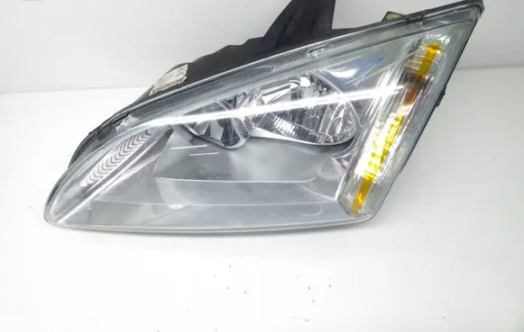 Ford Focus Headlight/headlamp 4M5113K060BA 4M5H3K060BA