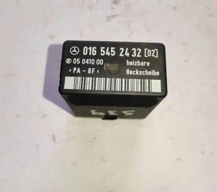 Volkswagen II LT Coolant fan relay 0165452432 05041000